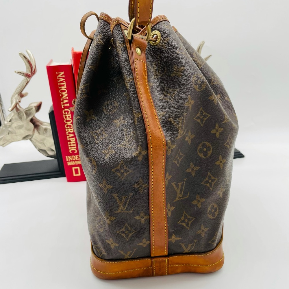 SOLD Noe GM Louis Vuitton Bucket Drawstring - Picture 3 of 15